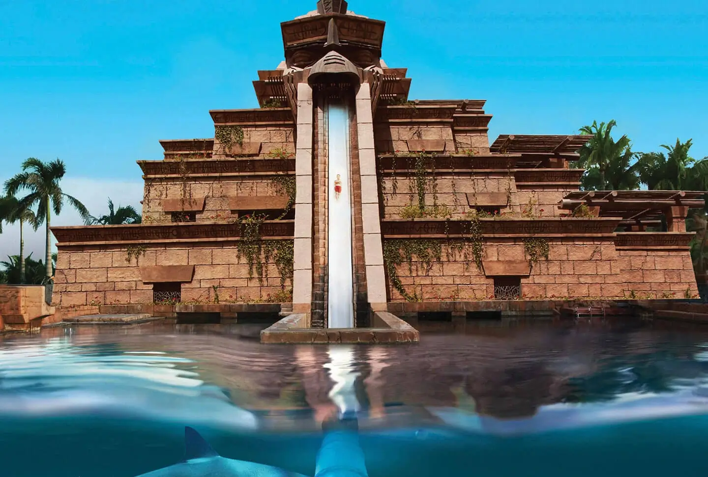 پارک آبی آتلانتیس دبی