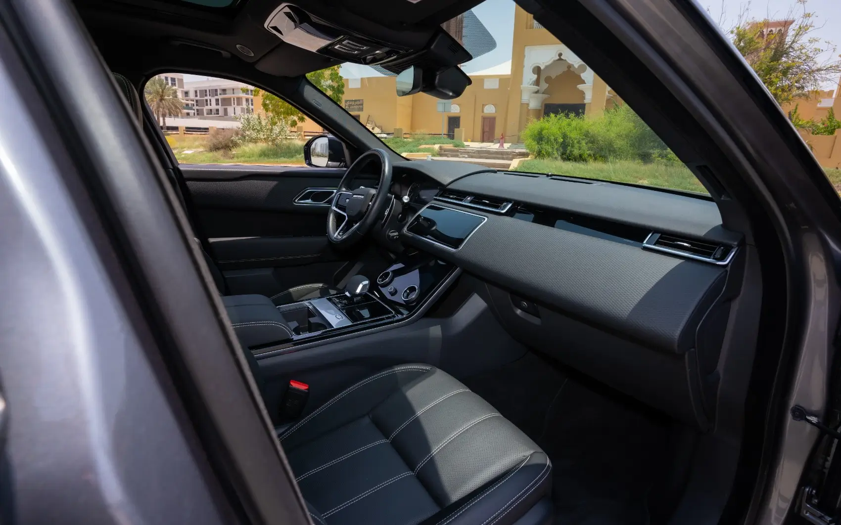 اجاره رنجروور ولار ۲۰۲۱