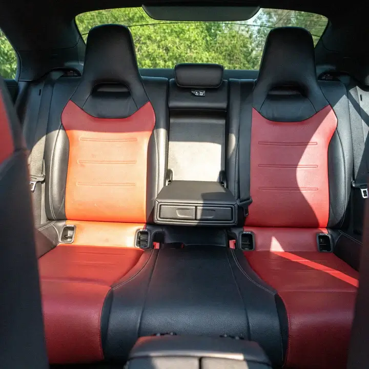 اجاره مرسدس بنز CLA250 2021