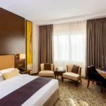 Superior King Room - Bedroom: اتاق خواب با طراحی مدرن و تخت دو نفره بزرگ در هتل آسیانا